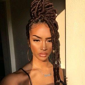 Meet your Posher, Alexandria